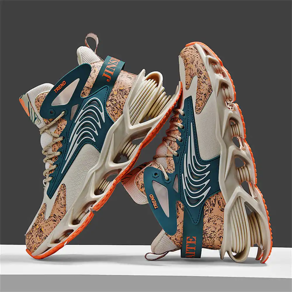 Street Fashion Model - Antislip Mid Kind Running Sneakers Casual