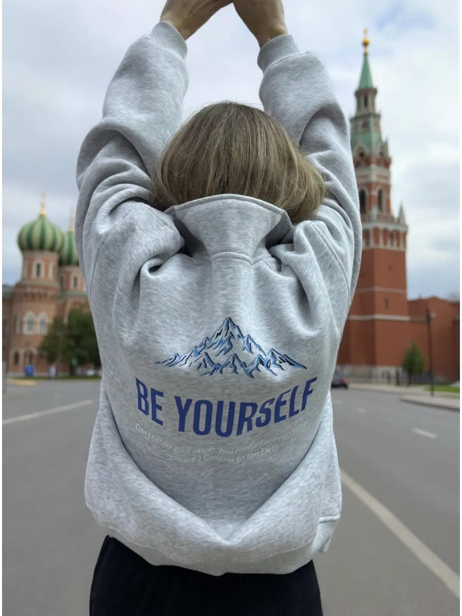 Street Fashion Moscow - Street Style Russische meisjesmode Sport-sweatshirts Halve